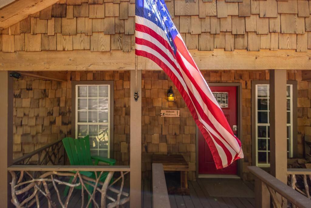 Pet Friendly Luxury Cabin Near Helen With Fire Pit クリーブランド エクステリア 写真