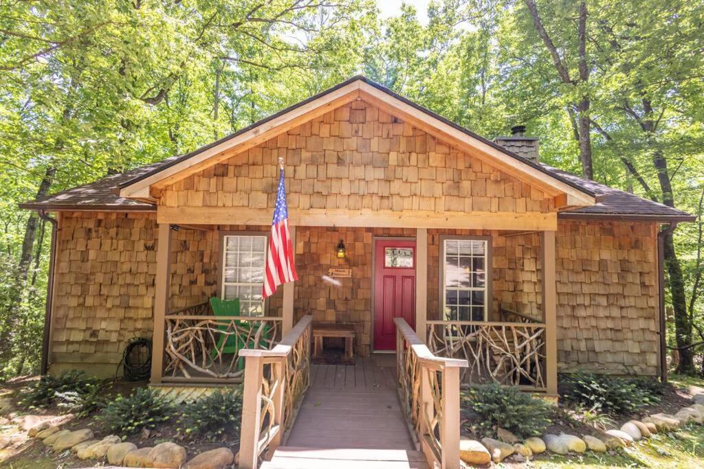 Pet Friendly Luxury Cabin Near Helen With Fire Pit クリーブランド エクステリア 写真